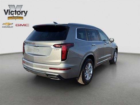 Used 2025 Cadillac XT6 Luxury image 8