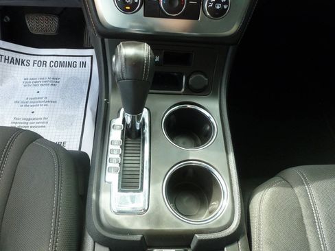 Used 2013 GMC Acadia SLE FWD image 21