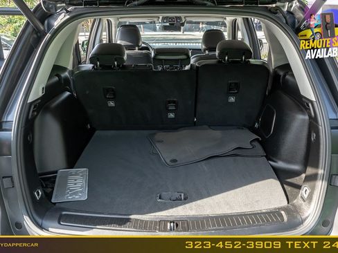 Used 2023 Jeep Grand Cherokee Limited w/ Luxury Tech Group II RWD image 17