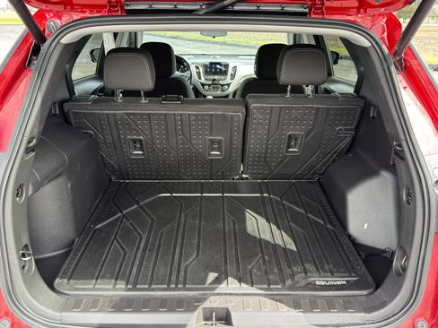Used 2024 Chevrolet Equinox LT image 14