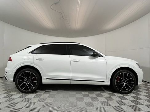 Used 2023 Audi SQ8 Prestige image 8