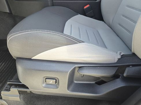 Used 2024 Toyota Tacoma TRD Off-Road image 26