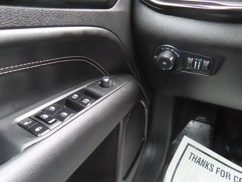 Used 2023 Jeep Compass Altitude w/ Convenience Group image 31