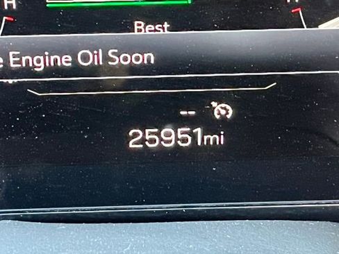 Used 2025 GMC Yukon Denali image 19