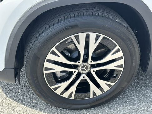 Certified 2025 Mercedes-Benz GLA 250 image 13