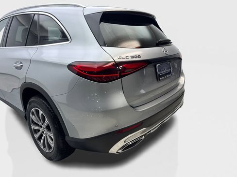 Used 2023 Mercedes-Benz GLC 300 4MATIC image 19