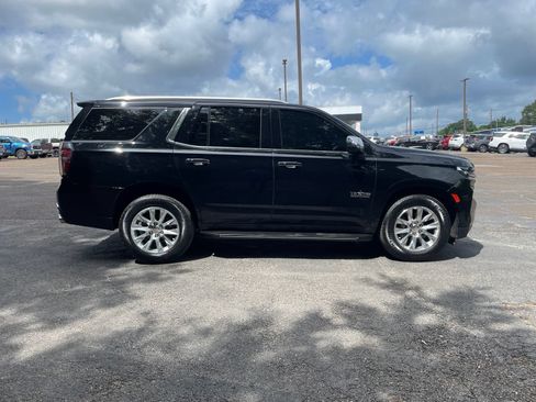 Used 2021 Chevrolet Tahoe Premier w/ Premium Package RWD image 7