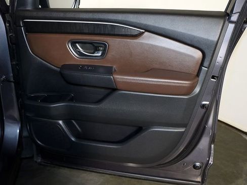 Used 2023 Honda Pilot Elite image 35