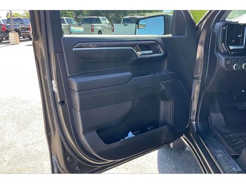 Used 2023 GMC Sierra 1500 Elevation w/ X31 Off-Road Package AWD/4WD image 24