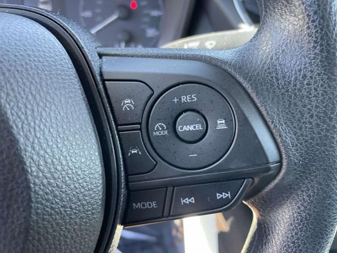 Used 2023 Toyota Corolla LE image 24