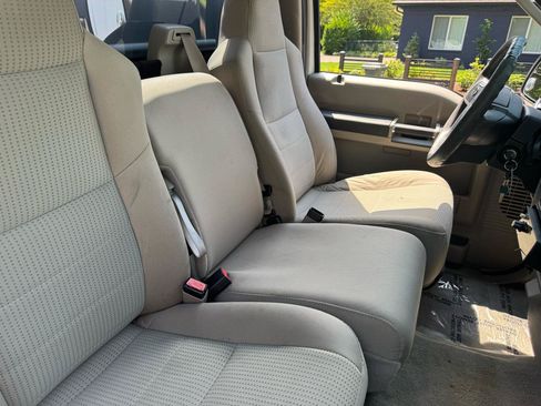 Used 2008 Ford F250 XLT RWD image 17