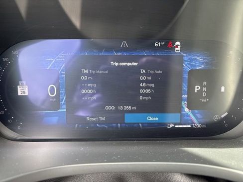 Used 2025 Volvo XC60 B5 Plus w/ Climate Package AWD/4WD image 26