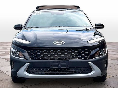 Used 2023 Hyundai Kona SEL AWD/4WD image 3