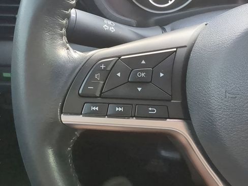 Certified 2021 Nissan Sentra SV image 22