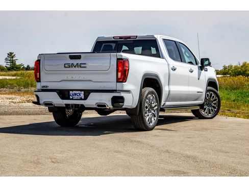 New 2026 GMC Sierra 1500 Denali Ultimate image 17