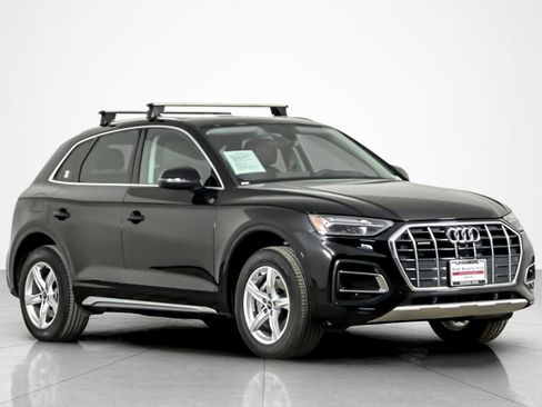 Used 2023 Audi Q5 2.0T Premium w/ Convenience Package AWD/4WD image 7