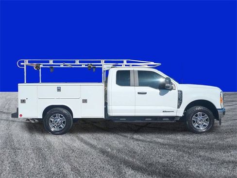 Certified 2023 Ford F350 XL w/ XL Chrome Package image 3