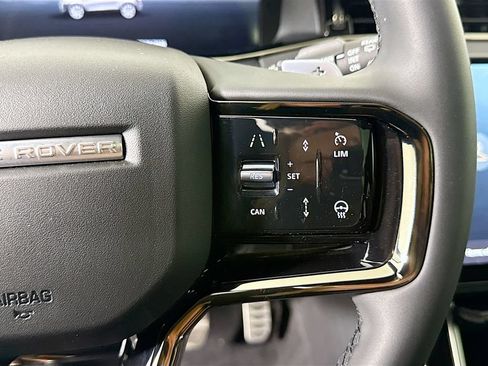 Certified 2025 Land Rover Range Rover Evoque Dynamic SE AWD/4WD image 12