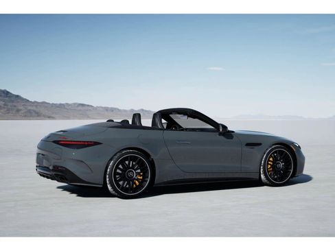 New 2025 Mercedes-Benz SL 63 AMG S e Performance 4MATIC image 18