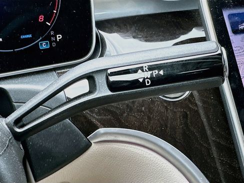 Used 2026 Mercedes-Benz C 300 Sedan image 17
