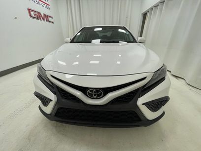 Used 2022 Toyota Camry SE w/ Convenience Package