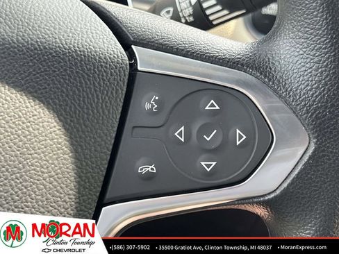Certified 2023 Chevrolet Traverse LS FWD image 26