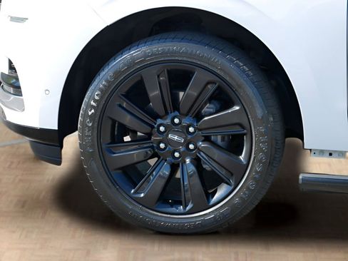 Used 2022 Lincoln Navigator Black Label AWD/4WD image 9