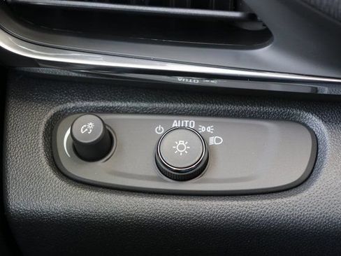 New 2026 Buick Envista Sport Touring w/ Convenience I Package FWD image 18