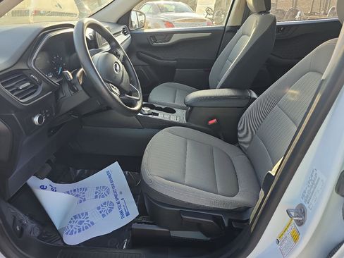 Used 2020 Ford Escape S AWD/4WD image 16