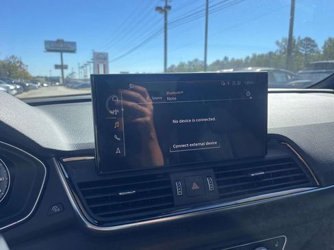 Used 2023 Audi Q5 2.0T Prestige w/ Prestige Package image 28