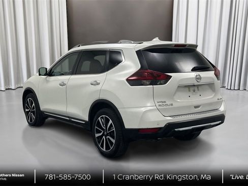 Certified 2019 Nissan Rogue SL w/ Premium Package image 7