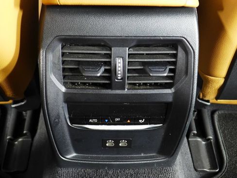 Certified 2024 BMW i4 eDrive40 w/ Premium Package RWD image 24