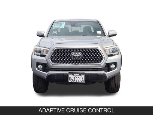 Used 2019 Toyota Tacoma TRD Off-Road w/ Technology Package RWD image 4