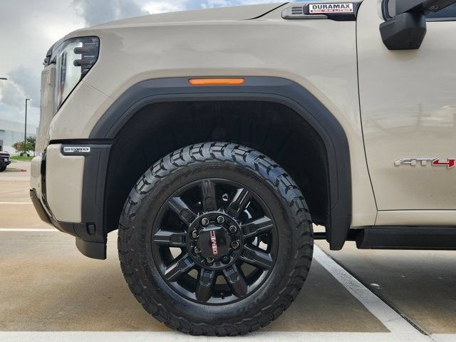 Used 2026 GMC Sierra 2500 AT4 w/ AT4 Premium Plus Package AWD/4WD image 8