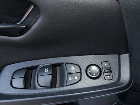 New 2025 Nissan Sentra S image 17