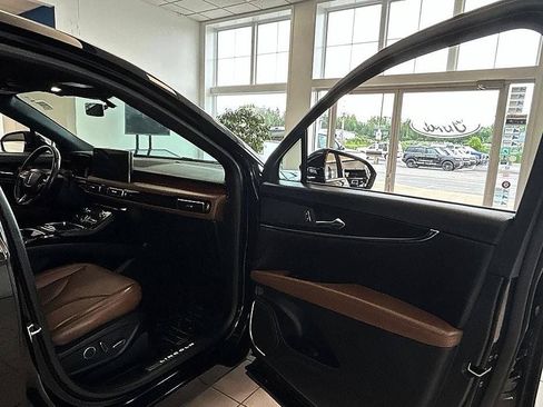 Used 2022 Lincoln Nautilus Reserve AWD/4WD image 33