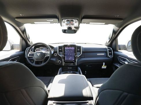 New 2026 RAM 1500 Big Horn AWD/4WD image 23