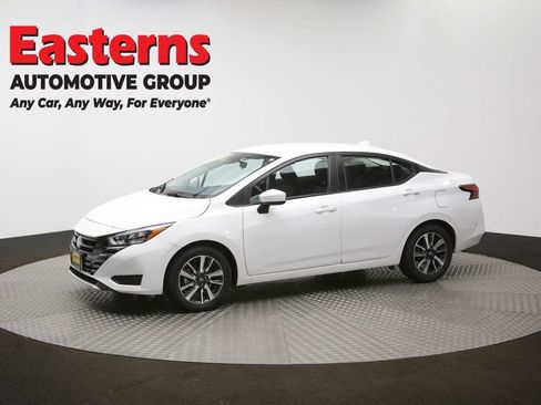 Used 2025 Nissan Versa SV image 57