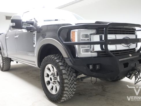 Used 2019 Ford F250 King Ranch w/ King Ranch Ultimate Package AWD/4WD image 6