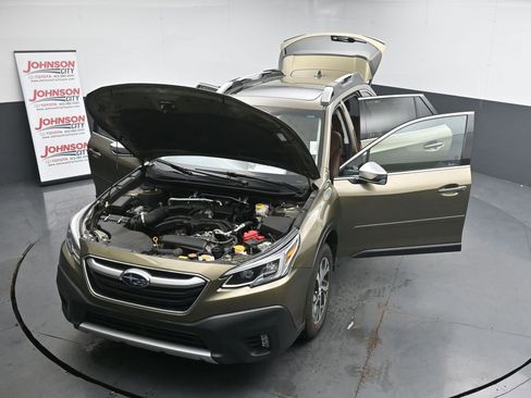 Used 2020 Subaru Outback Touring image 26