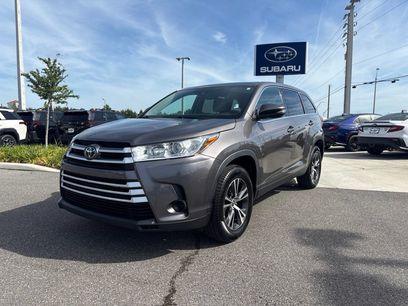 Used 2019 Toyota Highlander LE