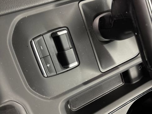 Certified 2025 GMC Sierra 1500 AT4 w/ AT4 Premium Package image 24