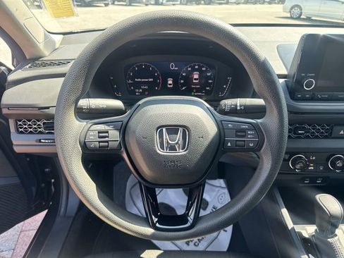 Certified 2023 Honda Accord LX image 15