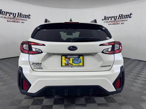 Used 2025 Subaru Crosstrek 2.5i Premium AWD/4WD image 7
