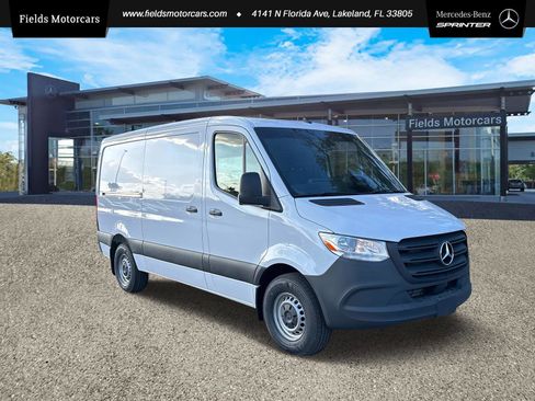 Used 2025 Mercedes-Benz Sprinter 2500 image 1