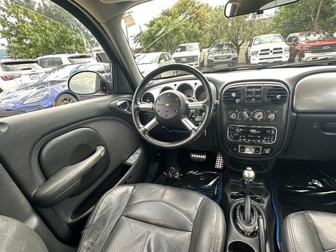 Used 2005 Chrysler PT Cruiser GT w/ Chrome Accents Group FWD image 9