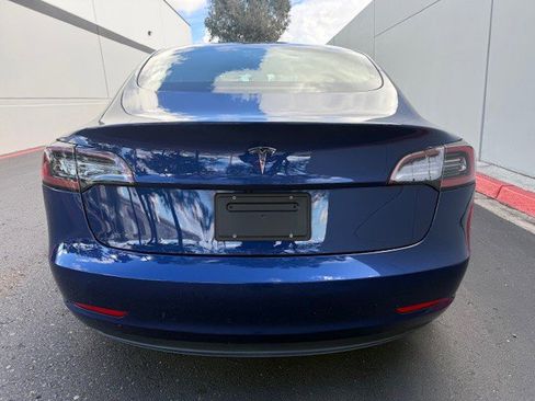 Used 2023 Tesla Model 3 Standard Range RWD image 9