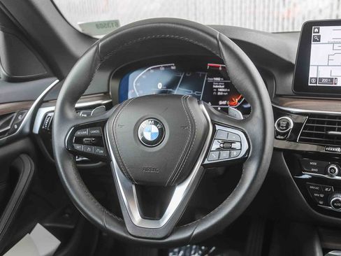 Certified 2023 BMW 530i w/ Convenience Package RWD image 12