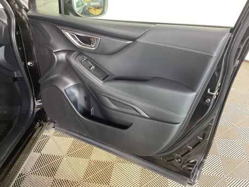Used 2019 Subaru Forester Premium image 20