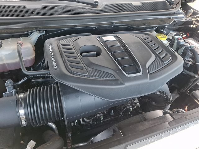 Used 2023 Jeep Grand Wagoneer Series III w/ Rear Seat Video Group 1 AWD/4WD image 29